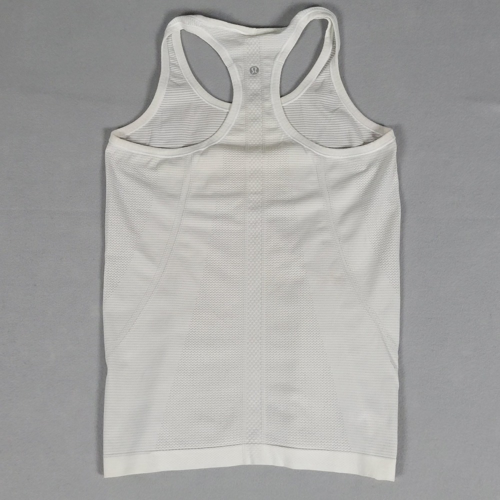 Lululemon Tank Top Womens 6 White Swiftly Tech Slim Fit Nylon Racerback